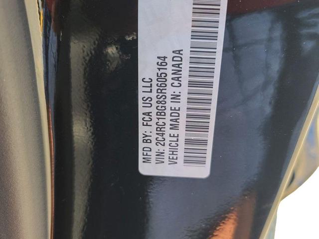 Photo of 2025 Diamond Black Crystal Pearlcoat Chrysler Pacifica