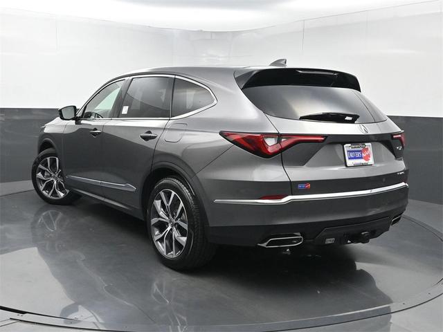 Photo of 2023 Liquid Carbon Metallic Acura MDX