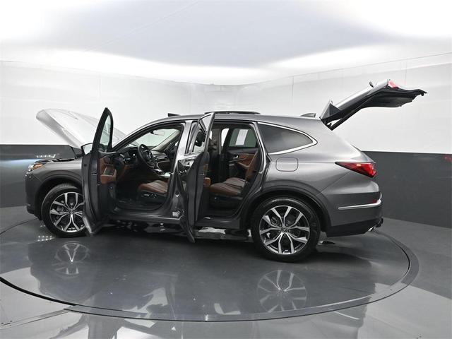 Photo of 2023 Liquid Carbon Metallic Acura MDX