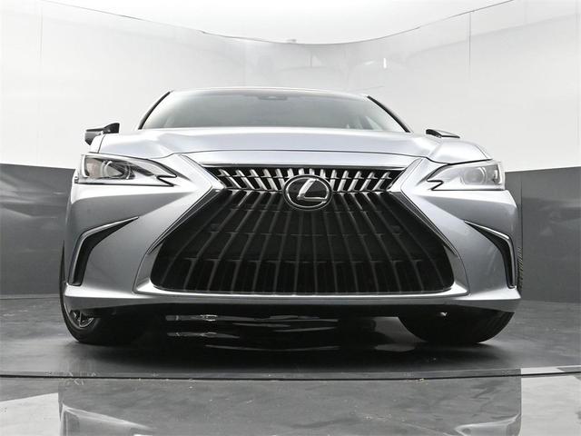 Photo of 2023 Iridium Lexus ES 350