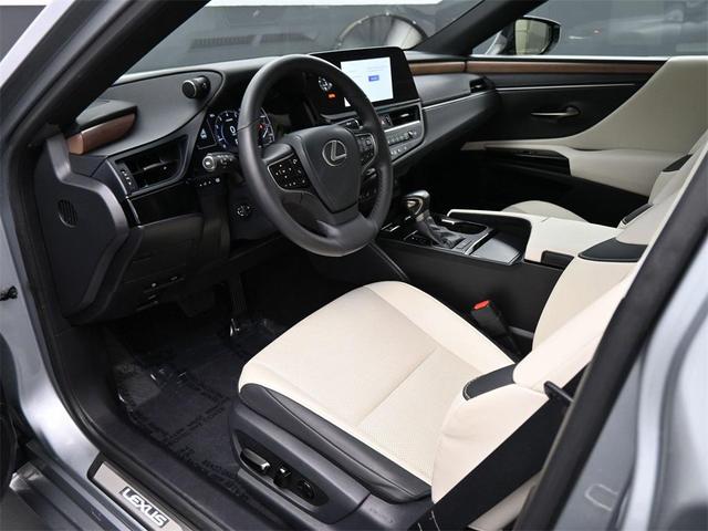 Photo of 2023 Iridium Lexus ES 350