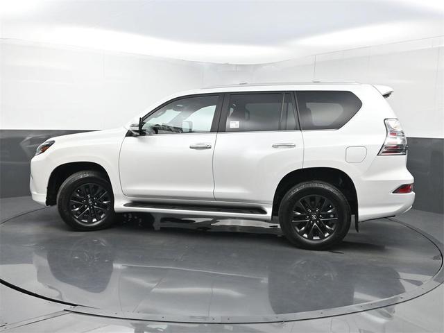 Photo of 2023 Eminent White Pearl Lexus GX 460
