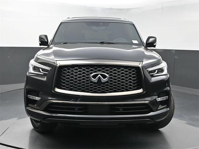 Photo of 2024 Mineral Black INFINITI QX80