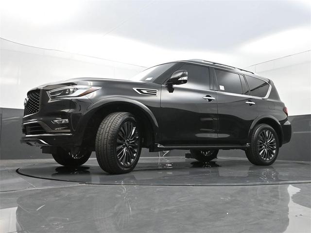 Photo of 2024 Mineral Black INFINITI QX80