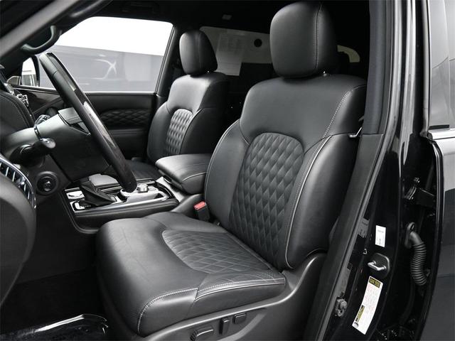 Photo of 2024 Mineral Black INFINITI QX80