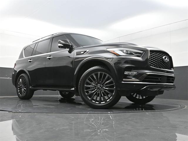 Photo of 2024 Mineral Black INFINITI QX80