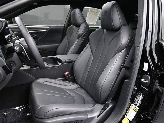Photo of 2023 Black Lexus ES 350