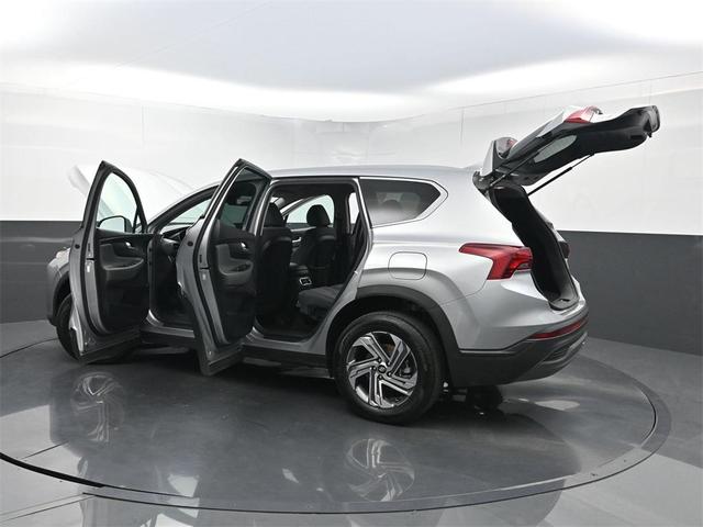 Photo of 2023 Shimmering Silver Pearl Hyundai SANTA FE