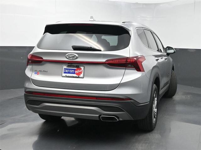Photo of 2023 Shimmering Silver Pearl Hyundai SANTA FE