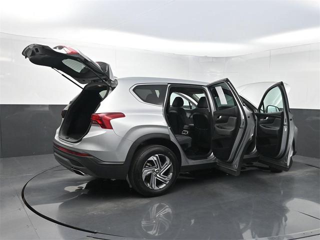 Photo of 2023 Shimmering Silver Pearl Hyundai SANTA FE