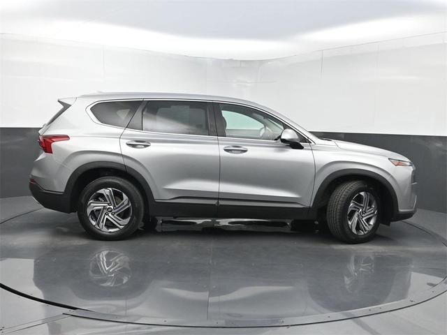 Photo of 2023 Shimmering Silver Pearl Hyundai SANTA FE