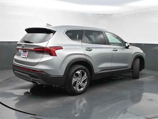 Photo of 2023 Shimmering Silver Pearl Hyundai SANTA FE