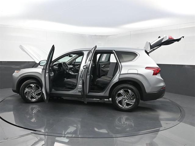Photo of 2023 Shimmering Silver Pearl Hyundai SANTA FE