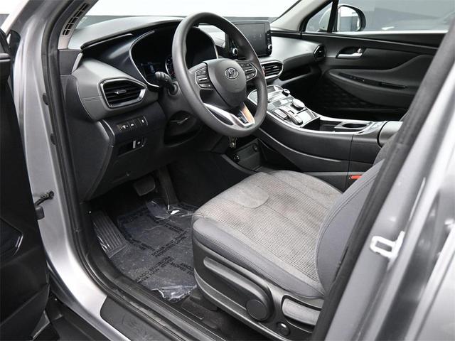 Photo of 2023 Shimmering Silver Pearl Hyundai SANTA FE