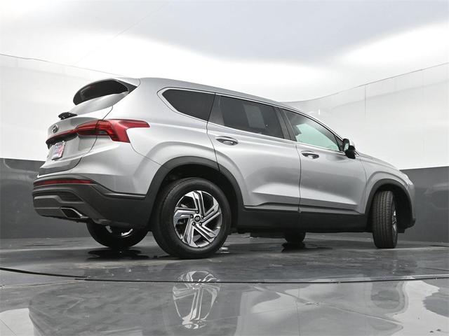 Photo of 2023 Shimmering Silver Pearl Hyundai SANTA FE