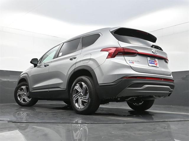 Photo of 2023 Shimmering Silver Pearl Hyundai SANTA FE