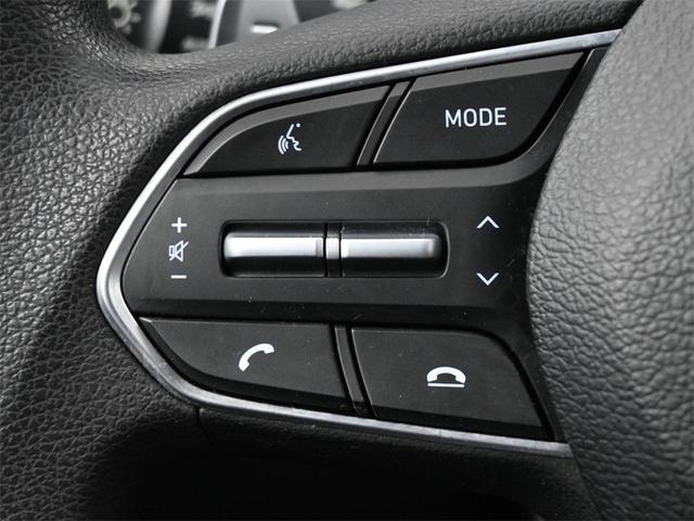 Photo of 2023 Shimmering Silver Pearl Hyundai SANTA FE