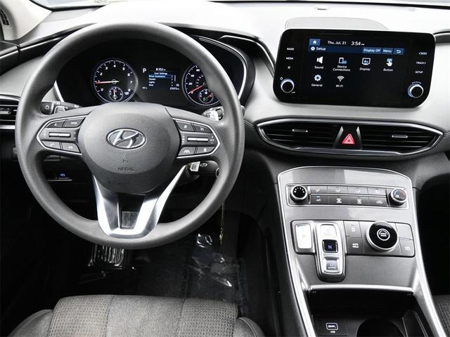 Photo of 2023 Shimmering Silver Pearl Hyundai SANTA FE