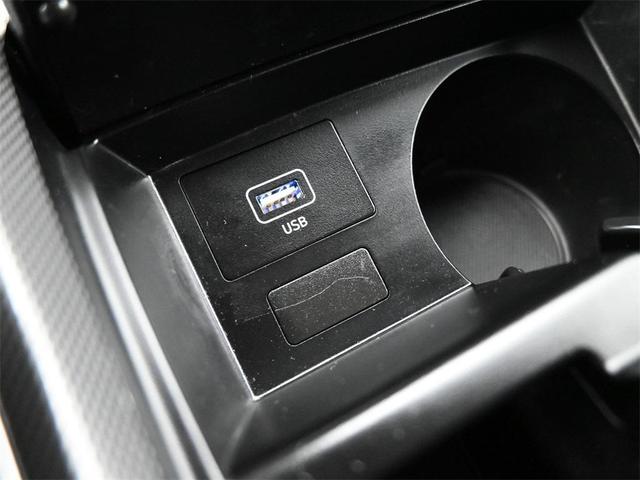 Photo of 2023 Shimmering Silver Pearl Hyundai SANTA FE