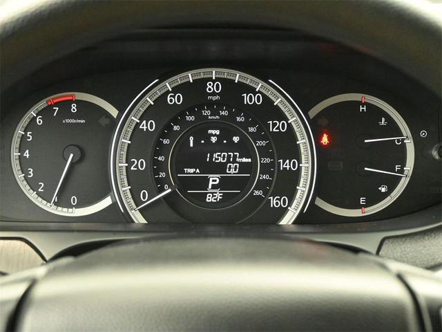 Photo of 2014 White Orchid Pearl Honda Accord