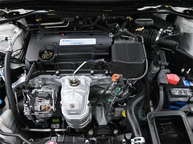 Photo of 2014 White Orchid Pearl Honda Accord