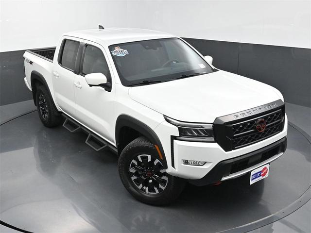 Photo of 2023 Glacier White Nissan Frontier
