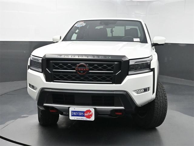 Photo of 2023 Glacier White Nissan Frontier