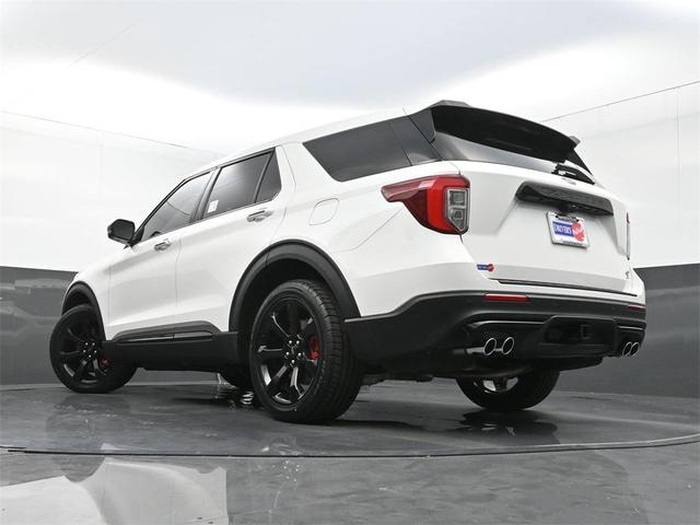 Photo of 2022 Star White Metallic Tri-Coat Ford Explorer
