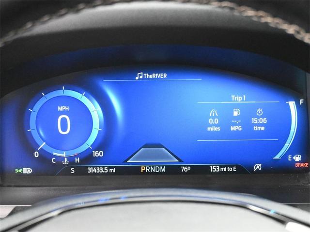 Photo of 2022 Star White Metallic Tri-Coat Ford Explorer
