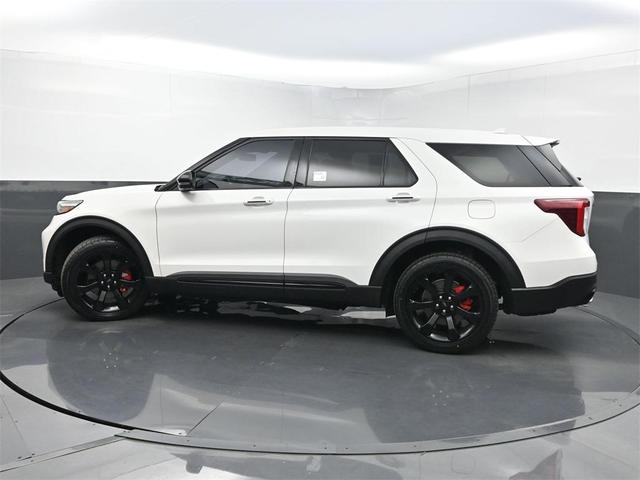 Photo of 2022 Star White Metallic Tri-Coat Ford Explorer