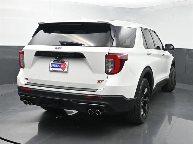 Photo of 2022 Star White Metallic Tri-Coat Ford Explorer