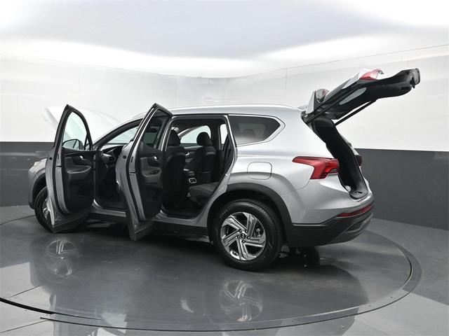 Photo of 2023 Shimmering Silver Hyundai SANTA FE
