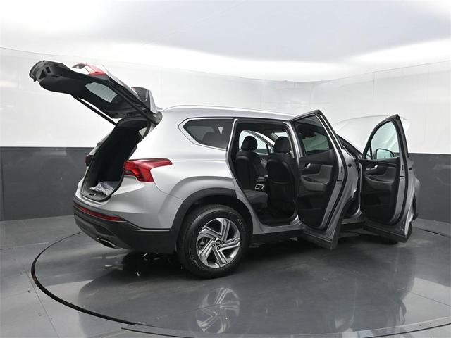 Photo of 2023 Shimmering Silver Hyundai SANTA FE