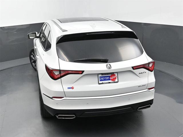 Photo of 2022 Platinum White Pearl Acura MDX