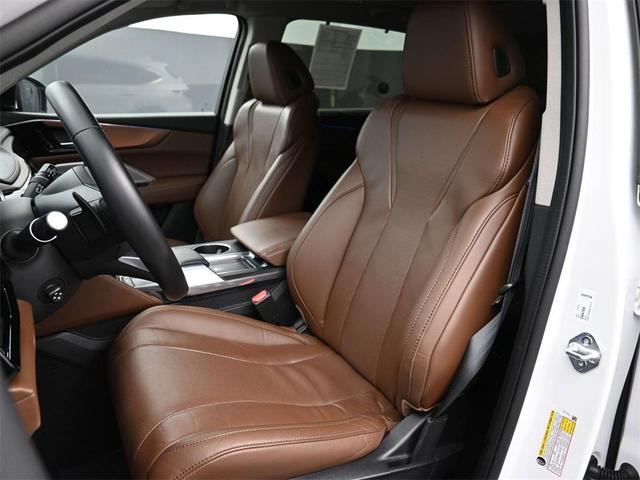 Photo of 2022 Platinum White Pearl Acura MDX