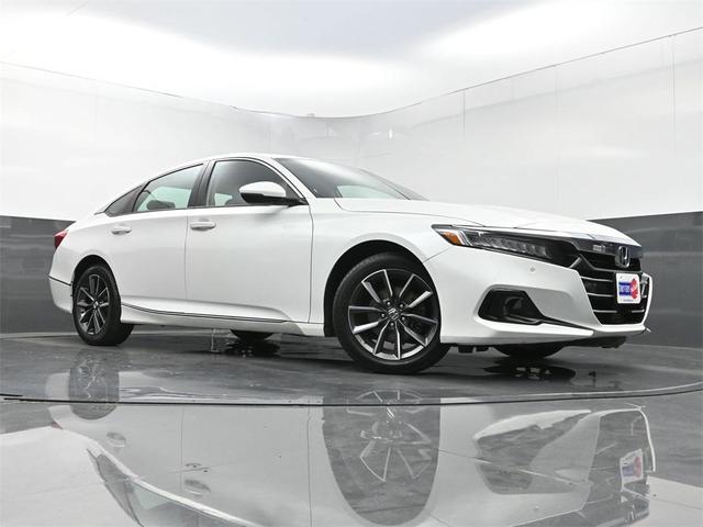 Photo of 2021 Platinum White Pearl Honda Accord