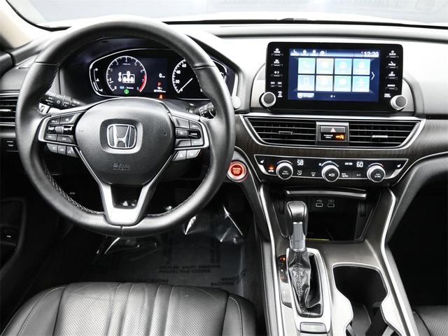 Photo of 2021 Platinum White Pearl Honda Accord