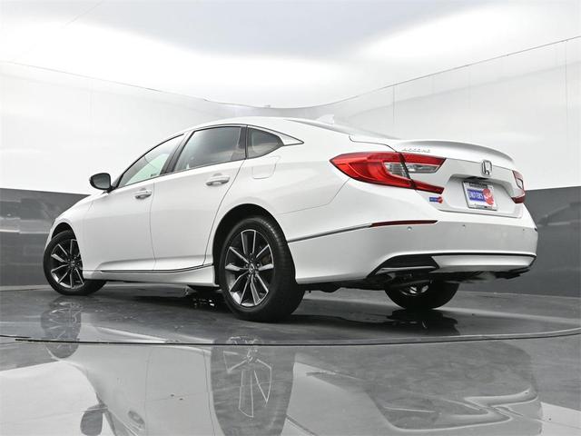 Photo of 2021 Platinum White Pearl Honda Accord