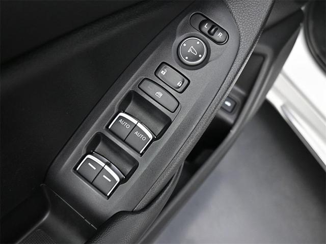 Photo of 2021 Platinum White Pearl Honda Accord