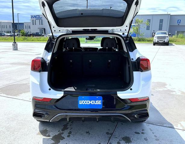 Photo of 2024 Summit White Buick Encore GX