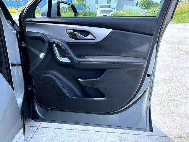 Photo of 2024 Sterling Gray Metallic Chevrolet Blazer