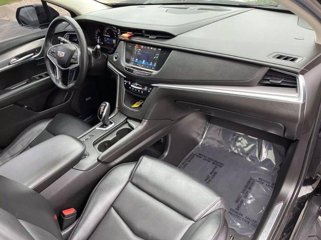 Photo of 2018 Black Cadillac XT5