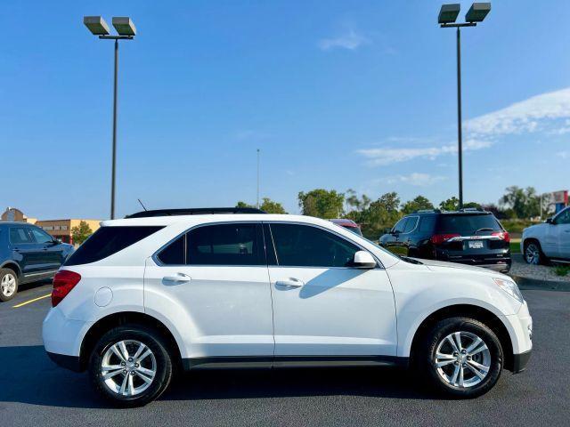 Photo of 2013 White Chevrolet Equinox