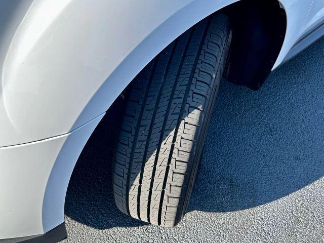 Photo of 2013 White Chevrolet Equinox