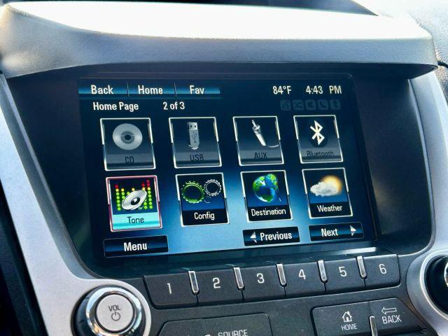 Photo of 2013 White Chevrolet Equinox