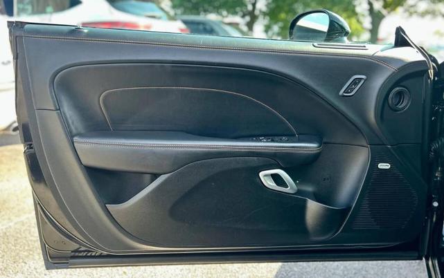 Photo of 2022 Black Dodge Challenger