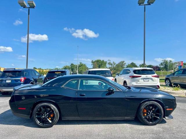 Photo of 2022 Black Dodge Challenger