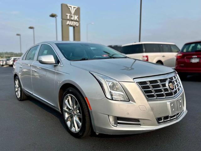 Photo of 2013 Silver Cadillac XTS