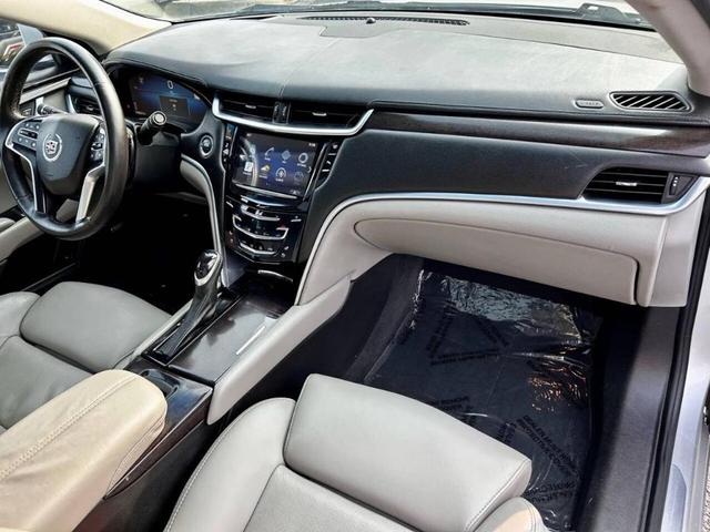 Photo of 2013 Silver Cadillac XTS
