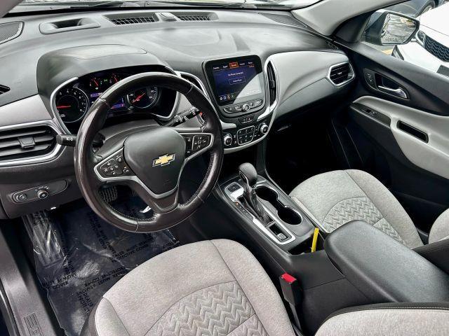 Photo of 2022 Black Chevrolet Equinox